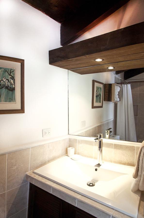 Villas Santa Ana Antigua ภายนอก รูปภาพ