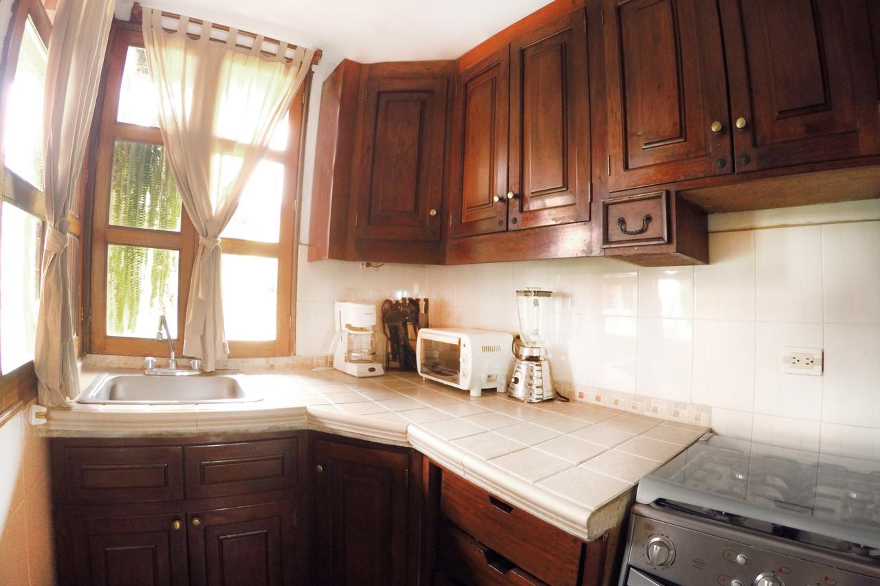 Villas Santa Ana Antigua ภายนอก รูปภาพ